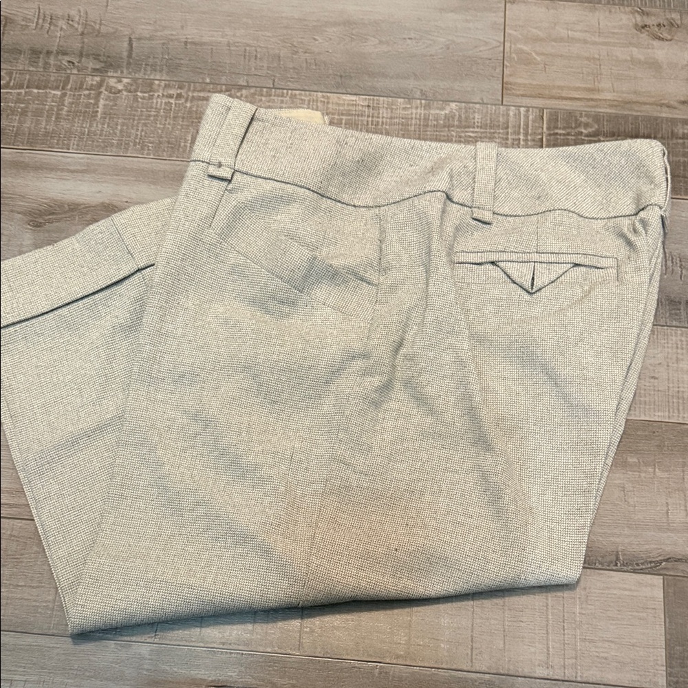 The Limited Tan Capris